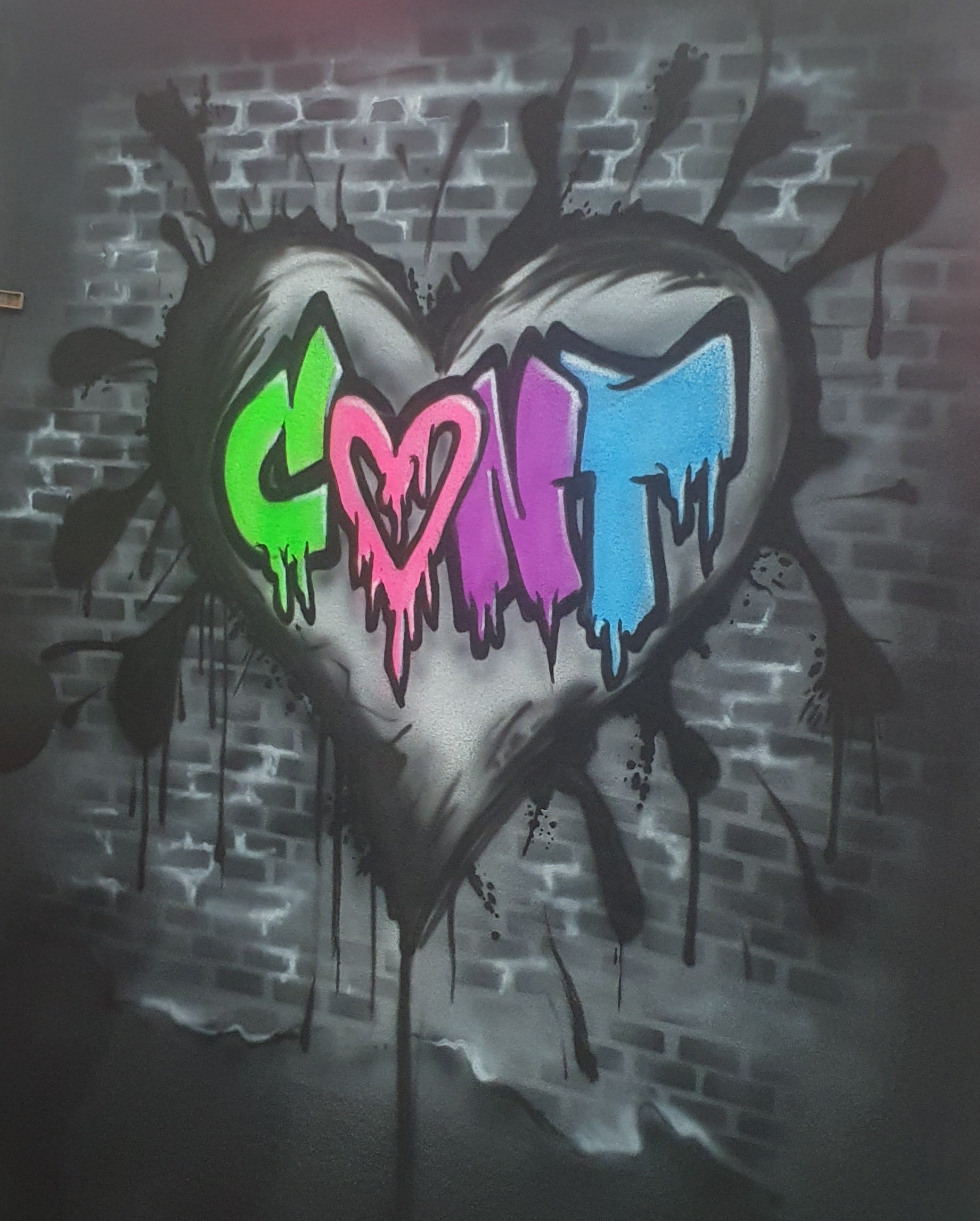 Graffiti C♡NT Tee